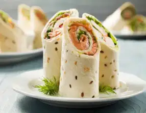 Wrap au saumon et sauce tzatziki