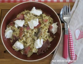 Coquillotto à la poitrine fumée, champignons et burrata
