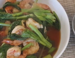 Sauté de crevettes Kai lan