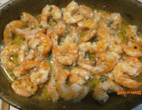 Crevettes au beurre de sauge, ail et citron
