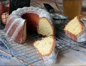 Gâteau mollet ou pain aux oeufs