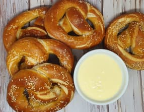 Bretzels sauce cheddar
