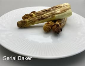 Pointes d'asperges blanches rôties au four