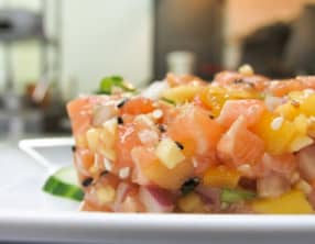Tartare saumon avocat mangue