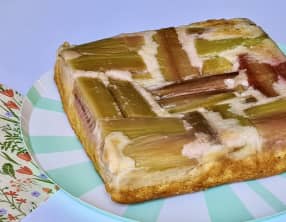 Gâteau de pique-nique à la rhubarbe