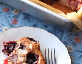 Gâteau aux cerises, amandes et huile d'olive