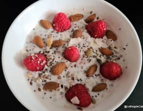 Pudding au sarrasin grillé et lait fermenté