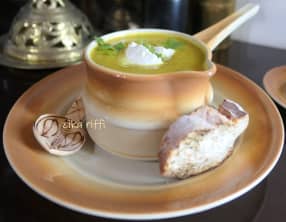 Soupe au brocoli, carotte et au chèvre