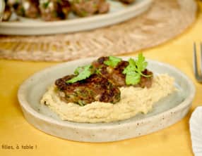 Keftas au boeuf et houmous
