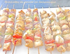 Brochettes de poulet au balsamique