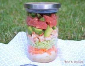 Salade fraîcheur en bocal d’inspiration thaïe