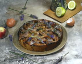 Gâteau pêches abricots à la lavande