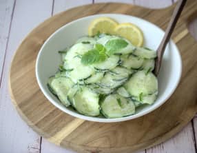 Salade de concombre à la menthe et au citron