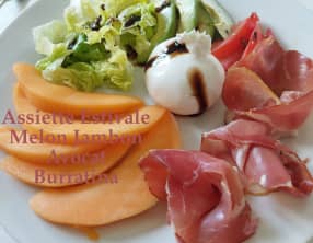 Melon jambon avocat et burratina