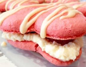 Macarons aux framboises et chocolat blanc