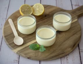 Délicieuses crèmes au citron maison