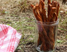Gressins torsadés au pesto rosso