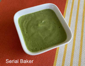 Soupe d'été de courgette à l'oseille