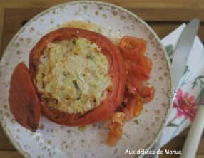 Tomates moelleuses farcies au poulet