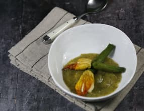 Fleurs de courgette farcies au poisson