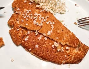 Crêpes aux fleurs de sureau