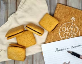 Biscuits fourrés au chocolat