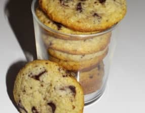 Cookies au lait concentré sucré et aux pépites de chocolat