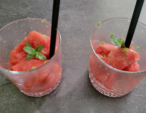 Sorbet aux fraises et à la vodka de Max Mariola