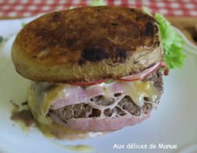 Burger de pomme de terre au boeuf haché et tomme de Savoie