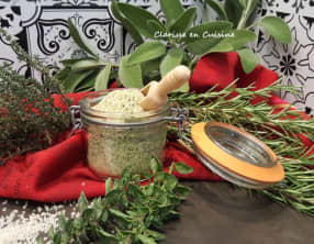 Sel aromatisé au romarin, thym et sauge