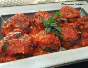 Boulettes d’aubergine à la parmigiana