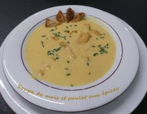 Soupe de maïs et poulet aux épices