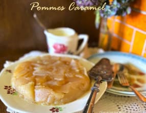 Gâteau de pommes caramel et crème anglaise