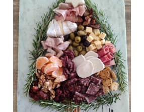Sapin charcuterie fromage