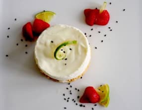 Mousse citron yuzu, biscuit noisette