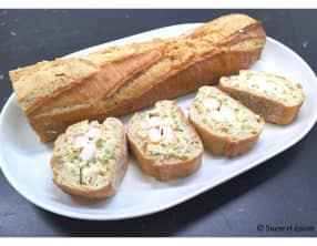 Baguette farcie au surimi