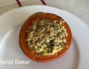 Potimarron farci aux lentilles corail et au pesto