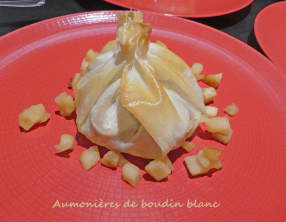 Aumônières de boudin blanc