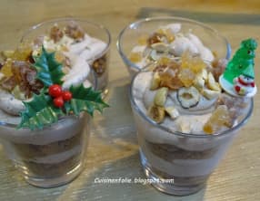 Verrines mousse crème de marron, spécucloos et noisettes grillées