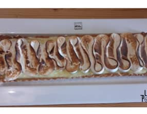 Tarte aux pommes meringuée