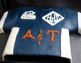 Gâteau d'anniversaire maillot équipe de rugby