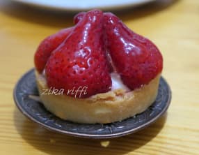 Tartelettes aux fraises et à la crème amandines