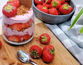 Verrines saveur fraise et spéculoos