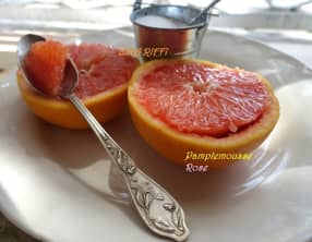 Pamplemousse rose au sucre