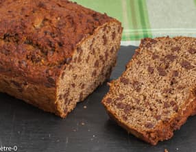 Gâteau du matin à la farine de noisettes et petit épeautre