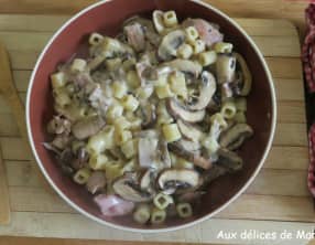Pâtes aux champignons, poitrine fumée aux 3 tommes