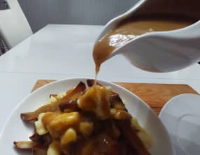 Sauce à poutine maison