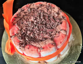 Charlotte à la pâte à tartiner et aux biscuits de Reims