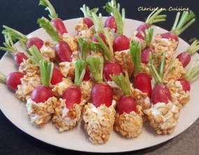 Radis au St Morêt et aux cacahuètes