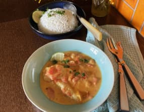 Queue de lotte au lait de coco, épices Colombo